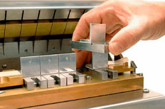 INTERNAL BOND TESTER - PREPARACIÓN DE MUESTRAS AUTOMÁTICA (IBP-5A) - IDM